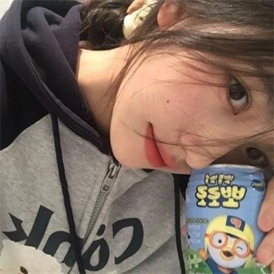 10号舱里的女人