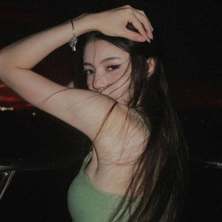 玉女寻春